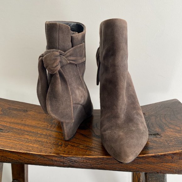 Barneys New York Brown Suede Wedge Ankle Boots Sz 6.5